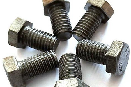外六角螺栓和內(nèi)六角螺栓的特點和選擇指導(dǎo)