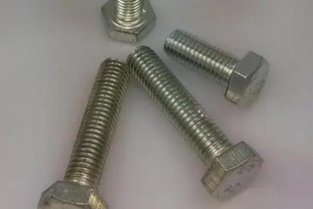 保養(yǎng)重型六角螺栓需注意哪些事項(xiàng)？清潔是前提！