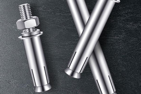 超長(zhǎng)螺栓連接時(shí)是否需要特殊工具？扳手不可少！