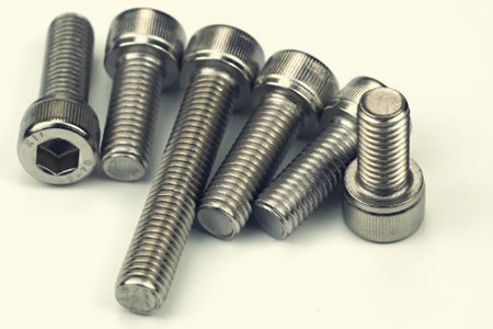 如何確定內(nèi)六角螺栓供應(yīng)商？五個(gè)技巧需掌握！