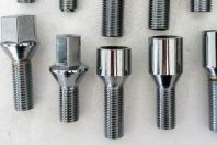 汽車螺栓擰不下來咋辦？應(yīng)對方法有多種！